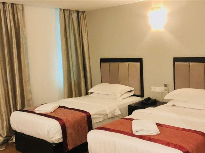 Kk Waterfront Hotel Kota Kinabalu Eksteriør billede