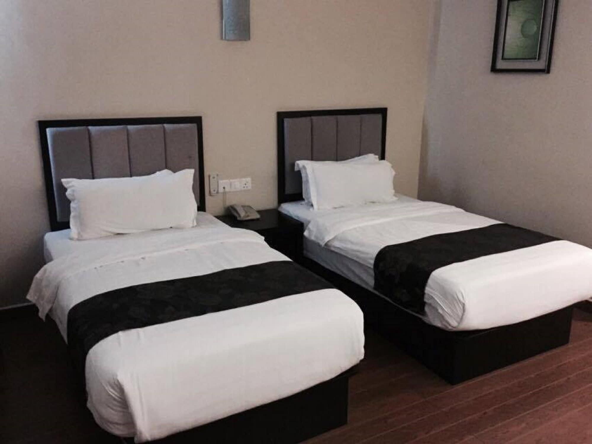 Kk Waterfront Hotel Kota Kinabalu Eksteriør billede