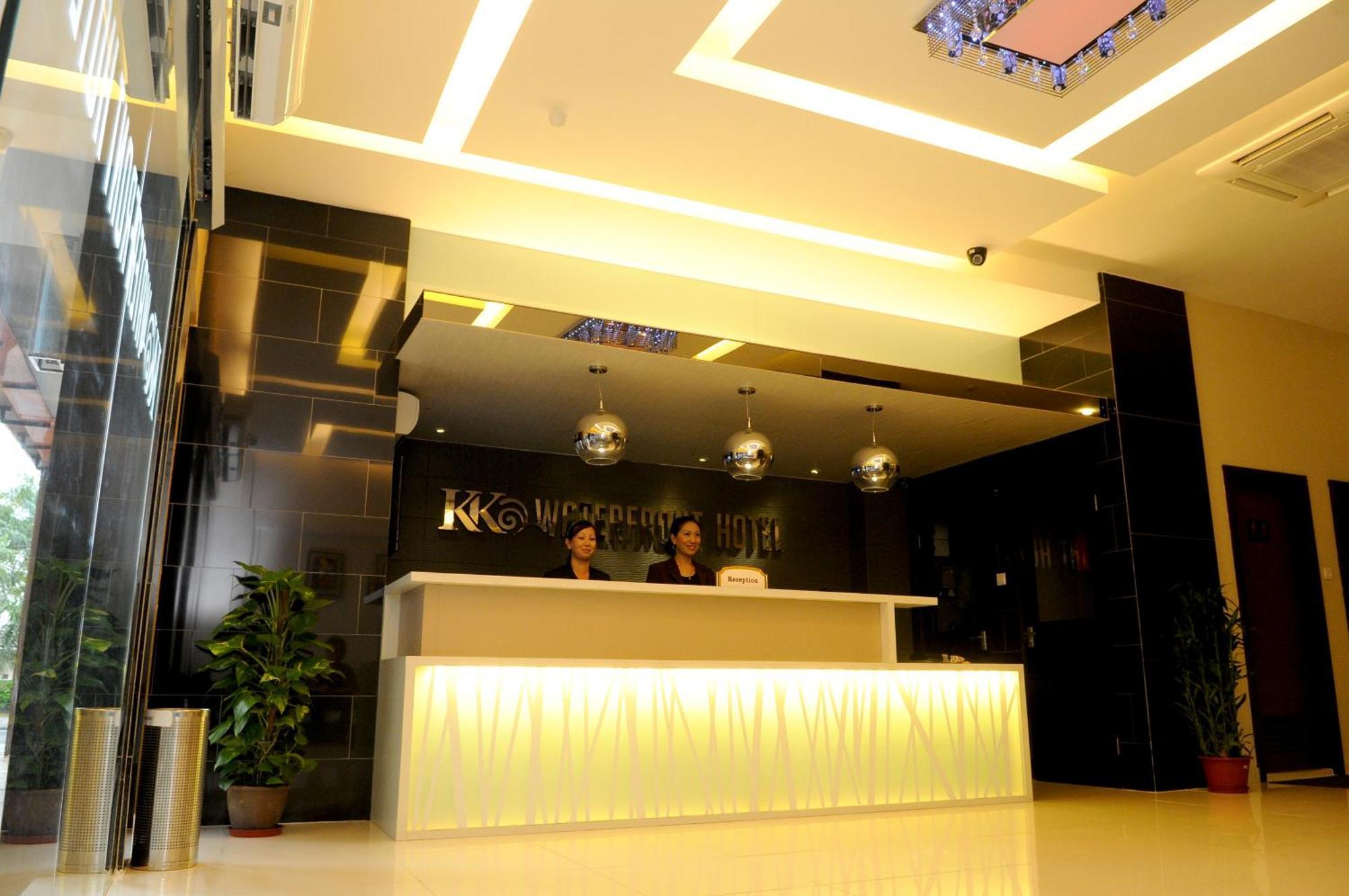 Kk Waterfront Hotel Kota Kinabalu Eksteriør billede