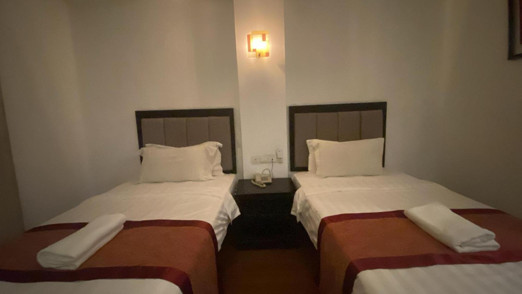 Kk Waterfront Hotel Kota Kinabalu Eksteriør billede